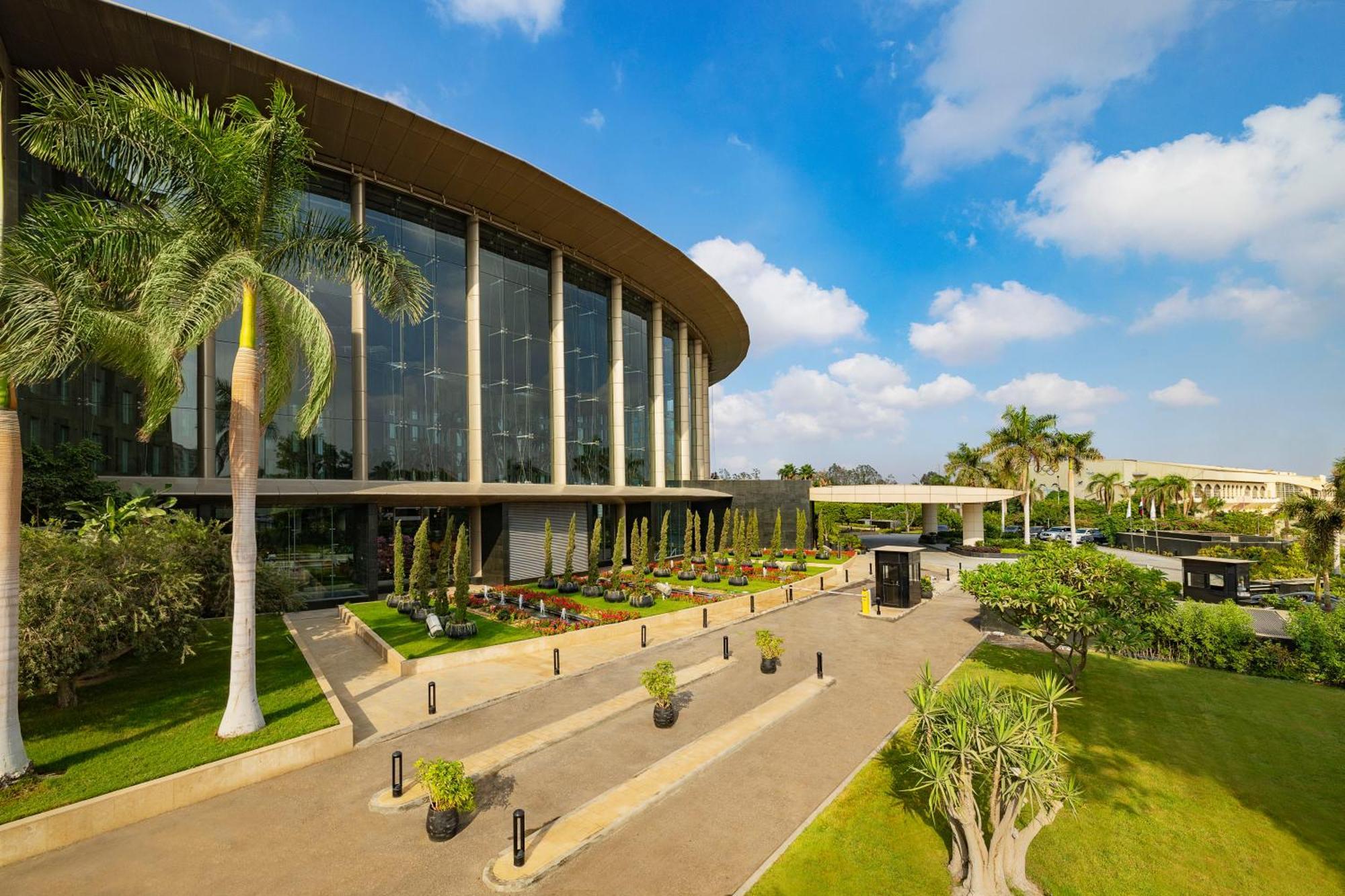 Waldorf Astoria Cairo Heliopolis Hotel Exterior photo